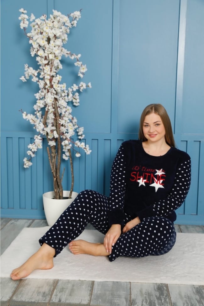 Kadın Lacivert Shıne Yazılı Puanlı Polar Peluş Pijama Takımı