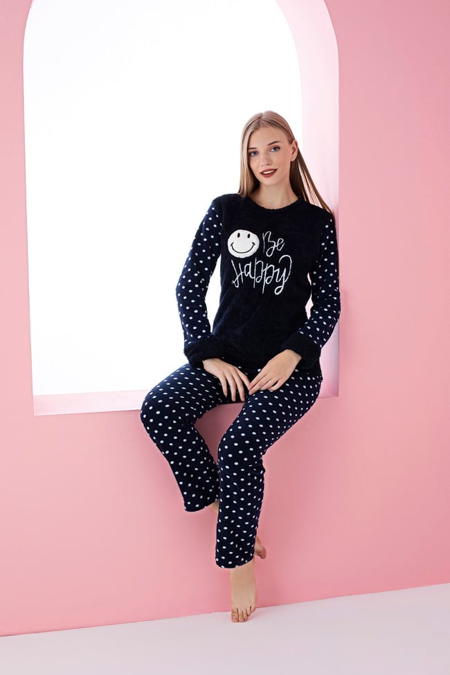 Kadın Lacivert Smile Be Happy Yazı Nakışlı Polar Peluş Pijama Takımı.