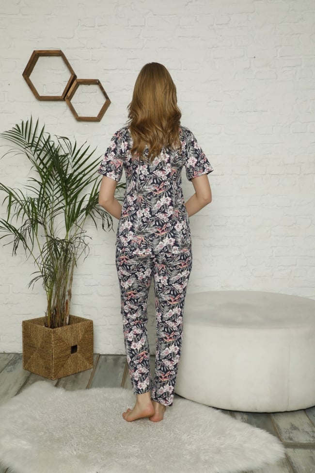 Kadın Lacivert Yaprak Desenli Düğmeli Pijama Takımı