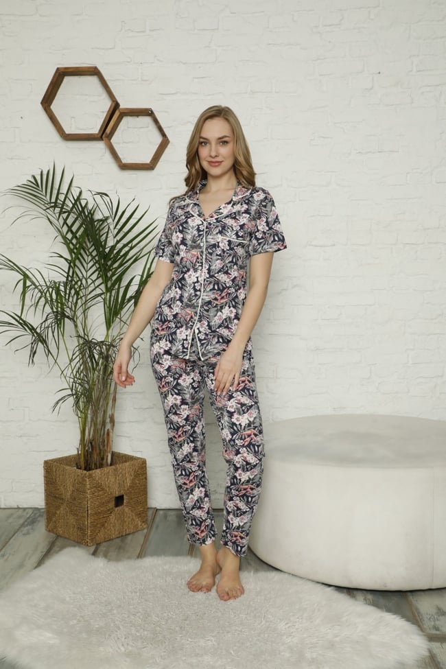 Kadın Lacivert Yaprak Desenli Düğmeli Pijama Takımı