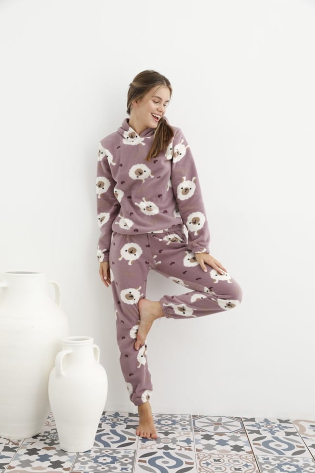 Kadın Lila Ayıcık Desenli Kapüşonlu Polar Eşofman Pijama Takımı
