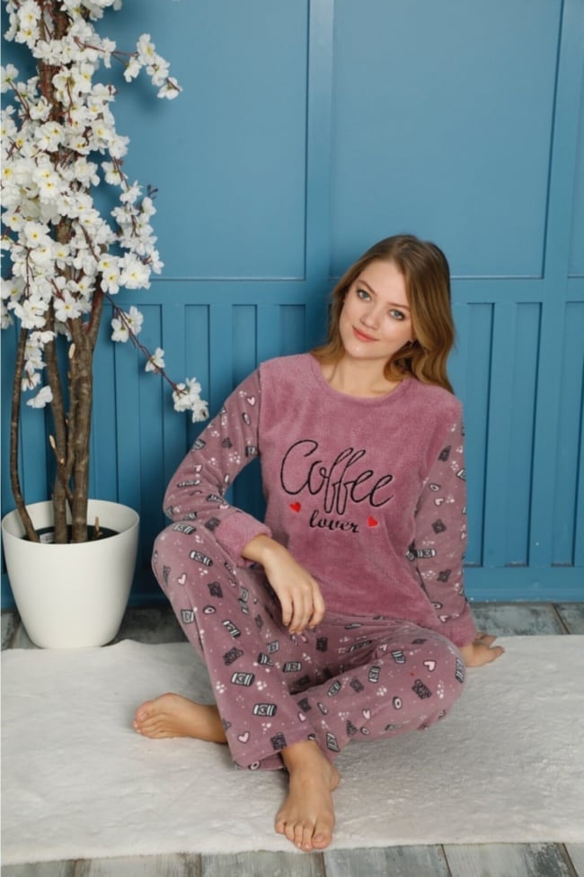 Kadın Lila Coffee Lover Yazılı Polar Peluş Pijama Takımı