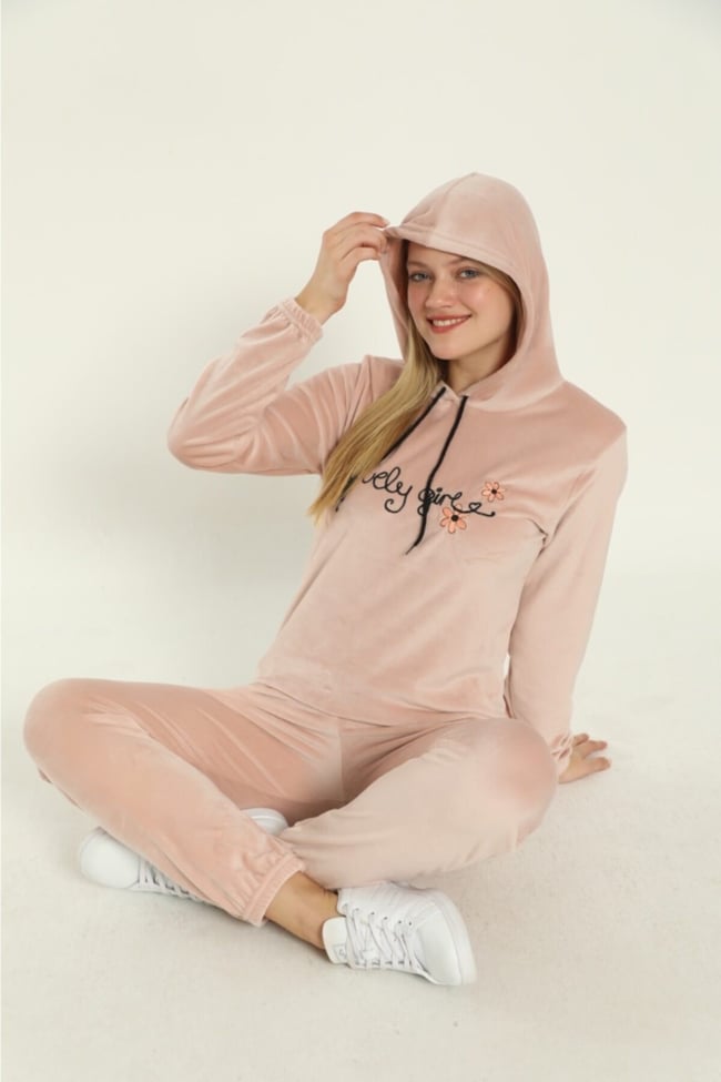Kadın Lovely Girl Nakışlı Kapüşonlu Ve Cepli Fransız Kadife Eşofman Takımı