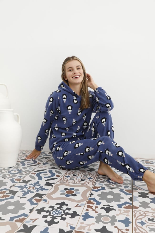 Kadın Mavi Penguen Desenli Kapüşonlu Polar Eşofman Pijama Takımı