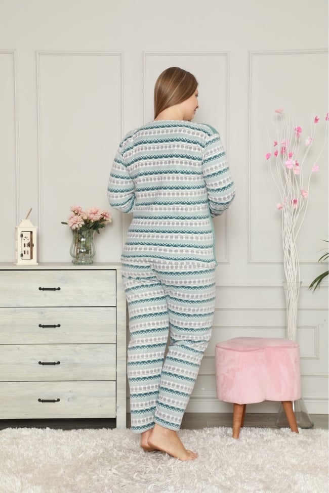 Kadın Mint Yeşili Büyük Beden Kalp Işlemeli Peluş Polar Pijama Takımı