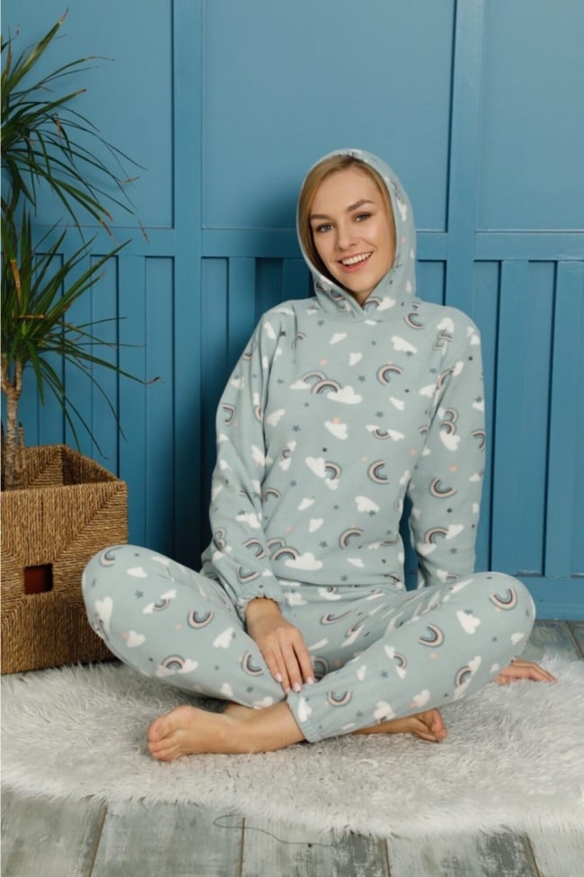 Kadın Mint Yeşili Gökkuşağı Baskılı Kapüşonlu Polar Pijama Takımı.