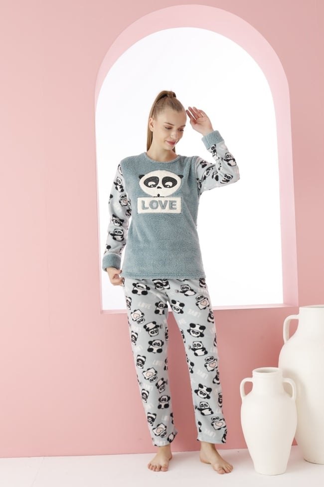 Kadın Mint Yeşili Love Yazılı Panda Nakışlı Polar Peluş Pijama Takımı.