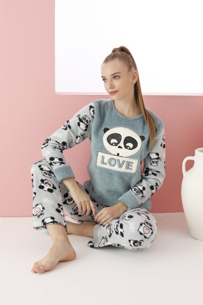 Kadın Mint Yeşili Love Yazılı Panda Nakışlı Polar Peluş Pijama Takımı.