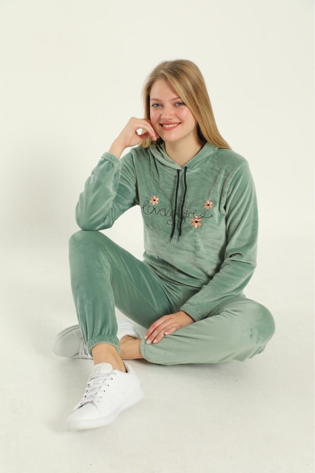 Kadın Mint Yeşili Lovely Girl Nakışlı Kapüşonlu Ve Cepli Fransız Kadife Eşofman Takımı