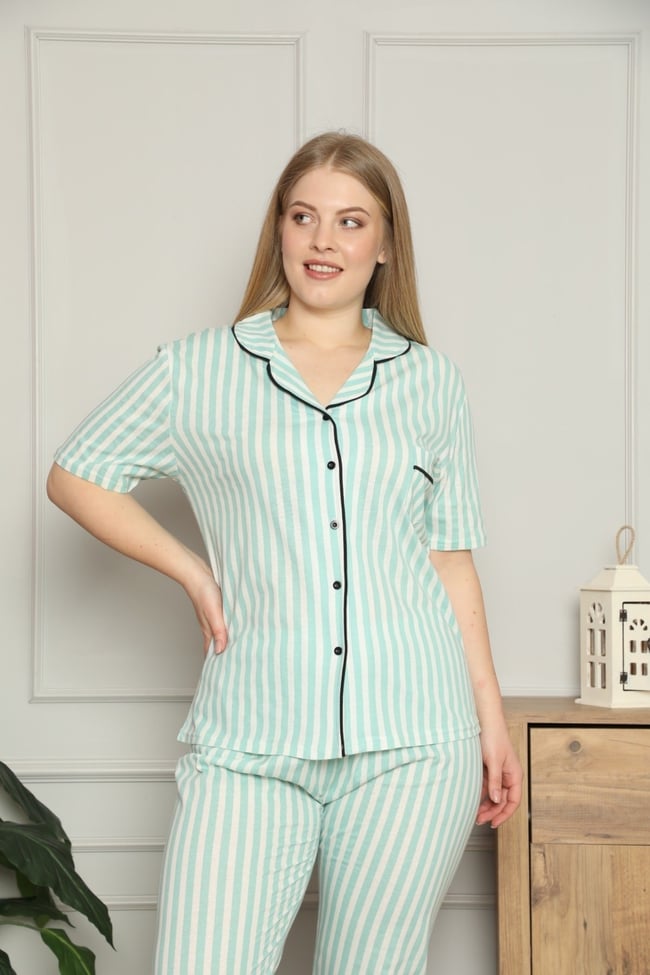 Kadın Mint Yeşili Önü Düğmeli Çizgili Yakalı Pijama Takımı