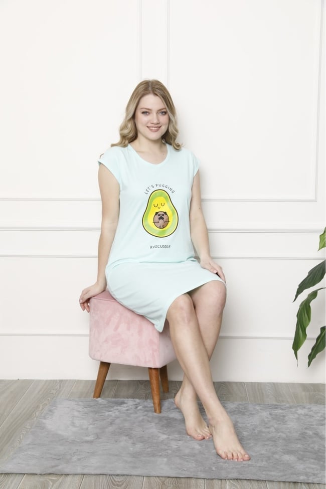 Kadın Mint Yeşili Renkli Büyük Avocado Desenli Gecelik Elbise