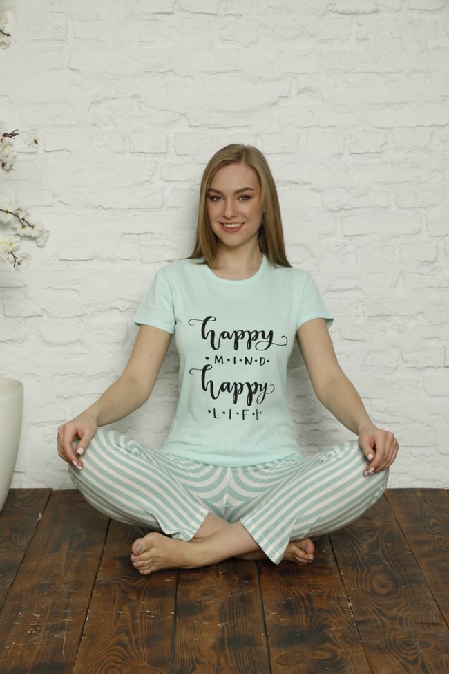 Kadın Mint Yeşili Yazılı Çizgili Pijama Takımı