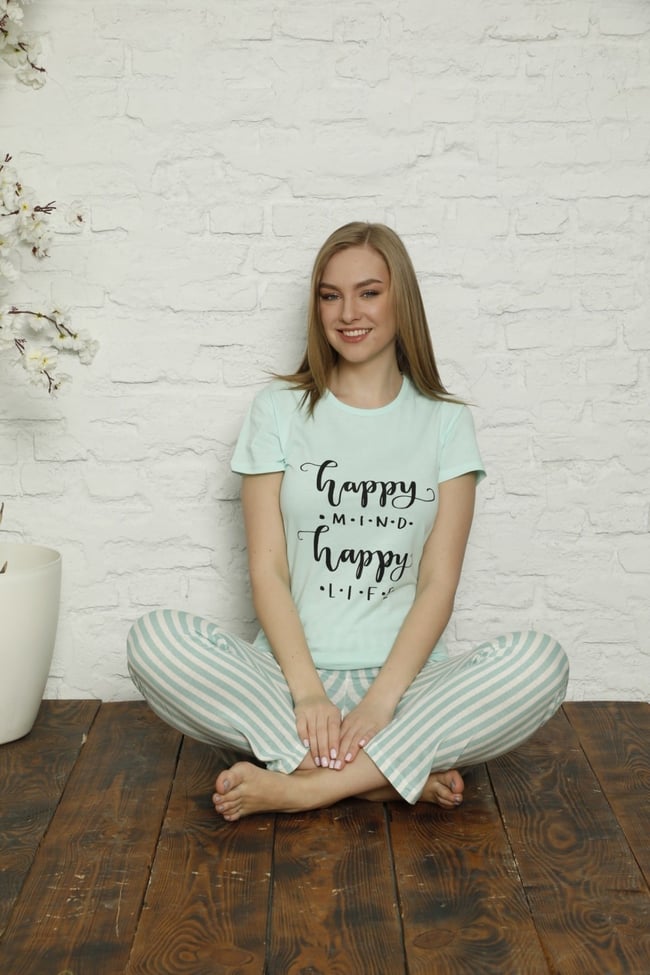 Kadın Mint Yeşili Yazılı Çizgili Pijama Takımı