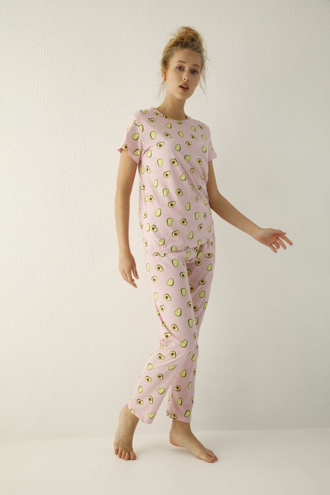 Kadın Pembe Avokado Desenli Pijama Takımı