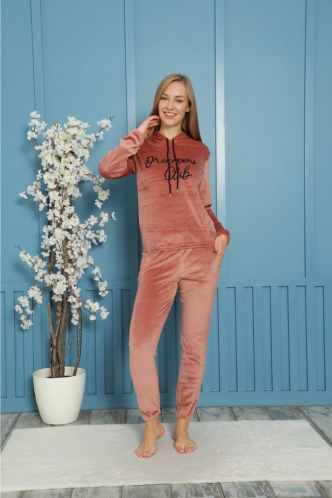 Kadın Pembe Dreamers Club Nakışlı Kapüşonlu Ve Cepli Fransız Kadife Eşofman Takımı