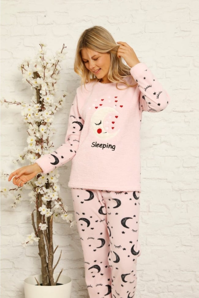 Kadın Pembe Kalpli Ay Yıldız Desenli Polar Pijama Takımı
