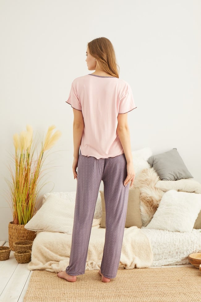 Kadın Pembe Kalpli Kedicik Nakışlı Pijama Takımı.
