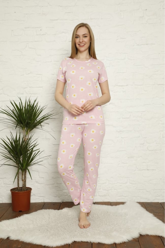 Kadın Pembe Yumurta Desenli Pijama Takımı