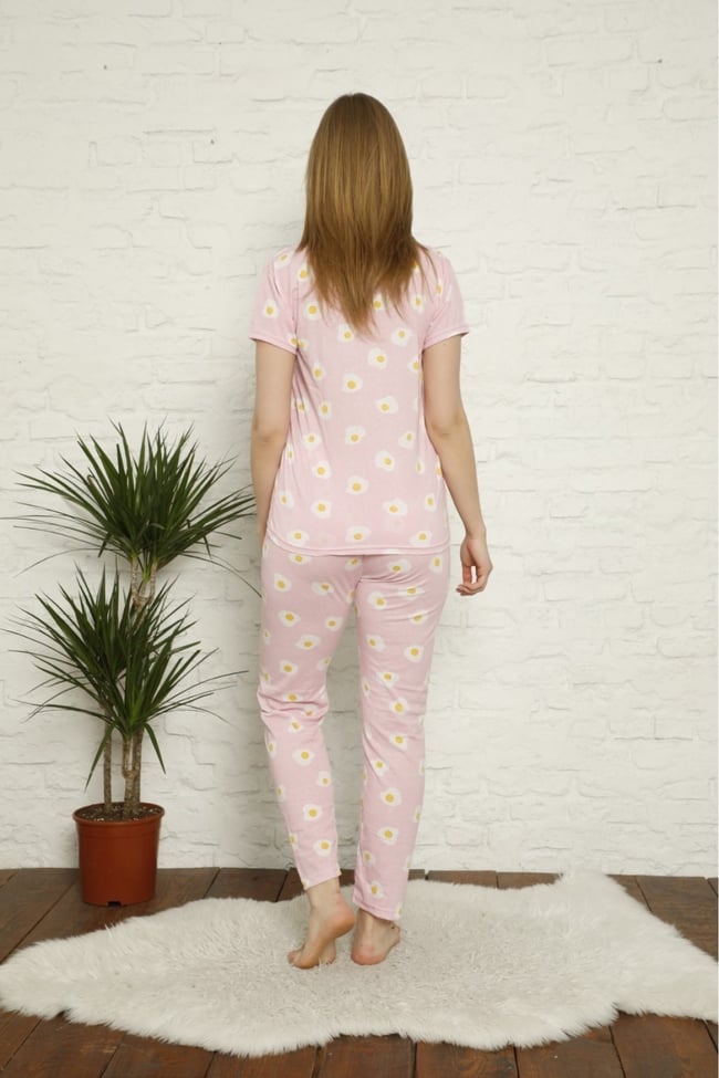 Kadın Pembe Yumurta Desenli Pijama Takımı