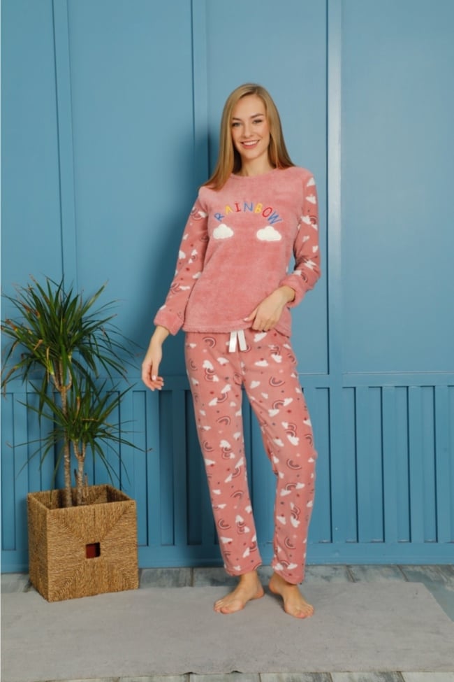 Kadın Pudra Bulut Baskılı Raınbow Yazılı Polar Peluş Pijama Takımı