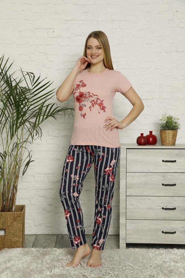 Kadın Pudra Çiçek Desenli Çizgili Pijama Takımı