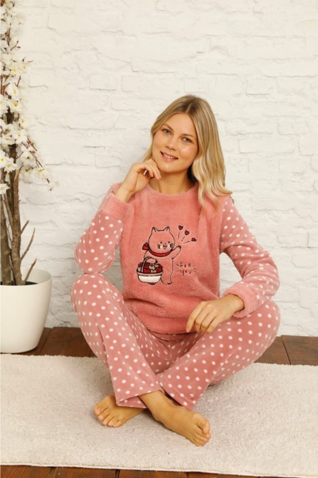 Kadın Pudra Kedicik Desenli Puanlı Polar Peluş Pijama Takımı