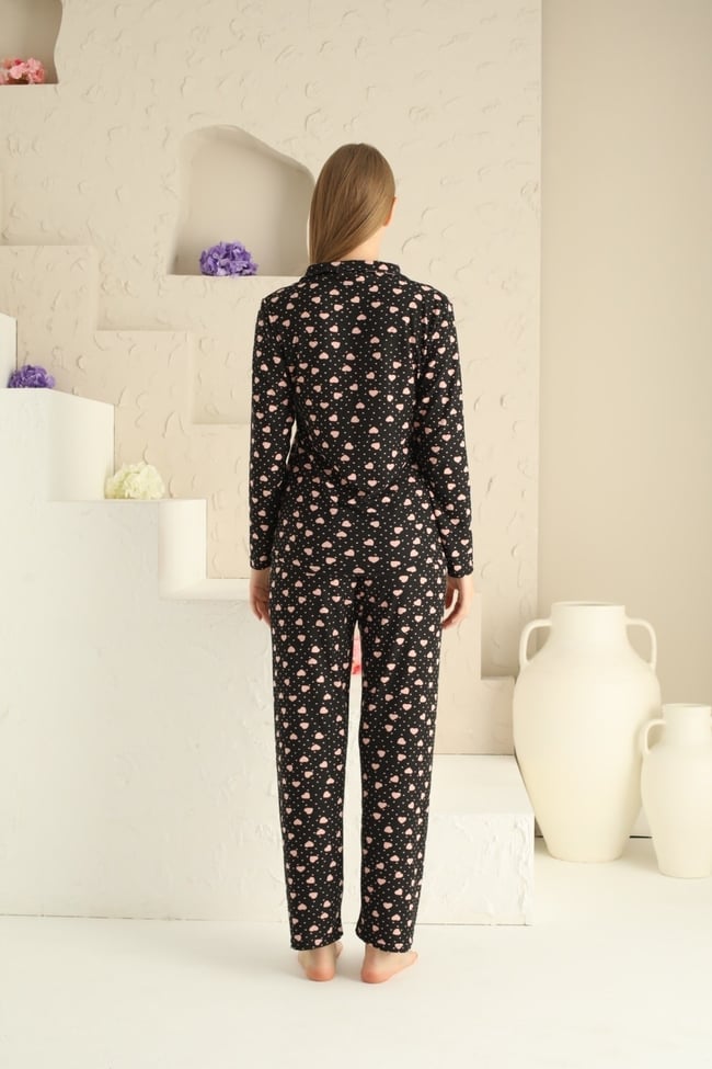 Kadın Pudra Minik Kalp Baskılı Bebe Yaka Önü Düğmeli Pijama Takımı.