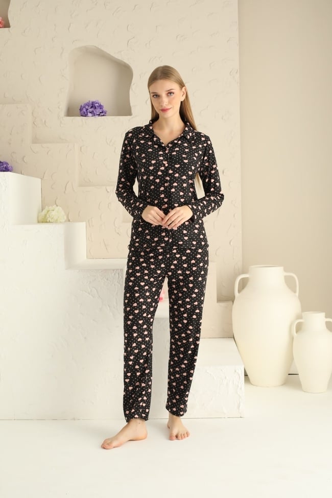 Kadın Pudra Minik Kalp Baskılı Bebe Yaka Önü Düğmeli Pijama Takımı.