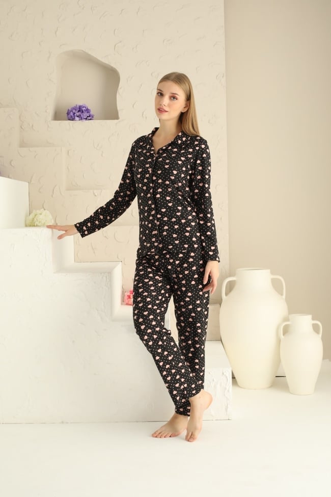 Kadın Pudra Minik Kalp Baskılı Bebe Yaka Önü Düğmeli Pijama Takımı.