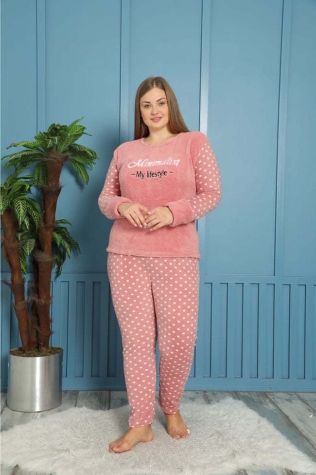 Kadın Pudra Minimalist Yazılı Puanlı Polar Peluş Pijama Takımı