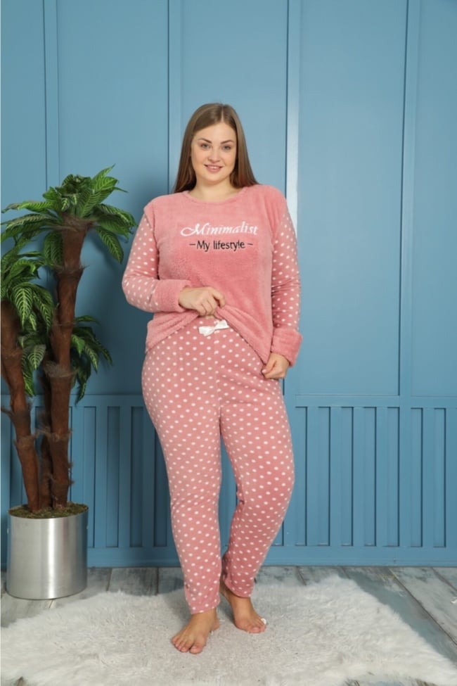 Kadın Pudra Minimalist Yazılı Puanlı Polar Peluş Pijama Takımı