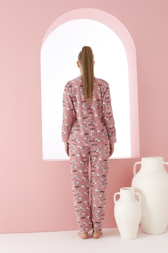 Kadın Pudra Sevimli Tavşancık Nakışlı Polar Peluş Pijama Takımı.