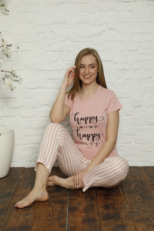 Kadın Pudra Yazılı Çizgili Pijama Takımı