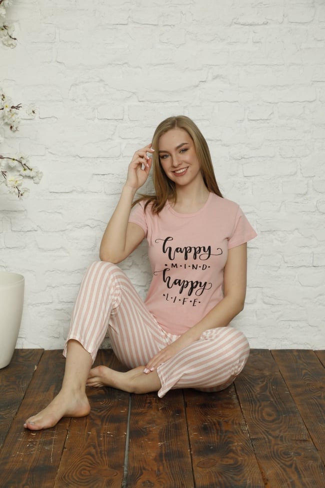 Kadın Pudra Yazılı Çizgili Pijama Takımı