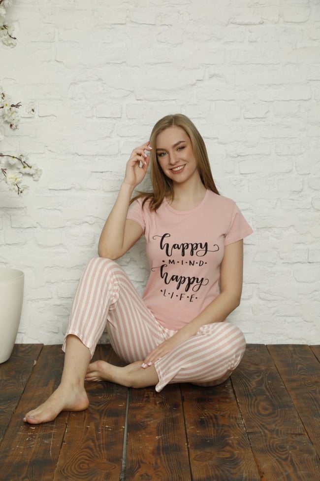 Kadın Pudra Yazılı Çizgili Pijama Takımı