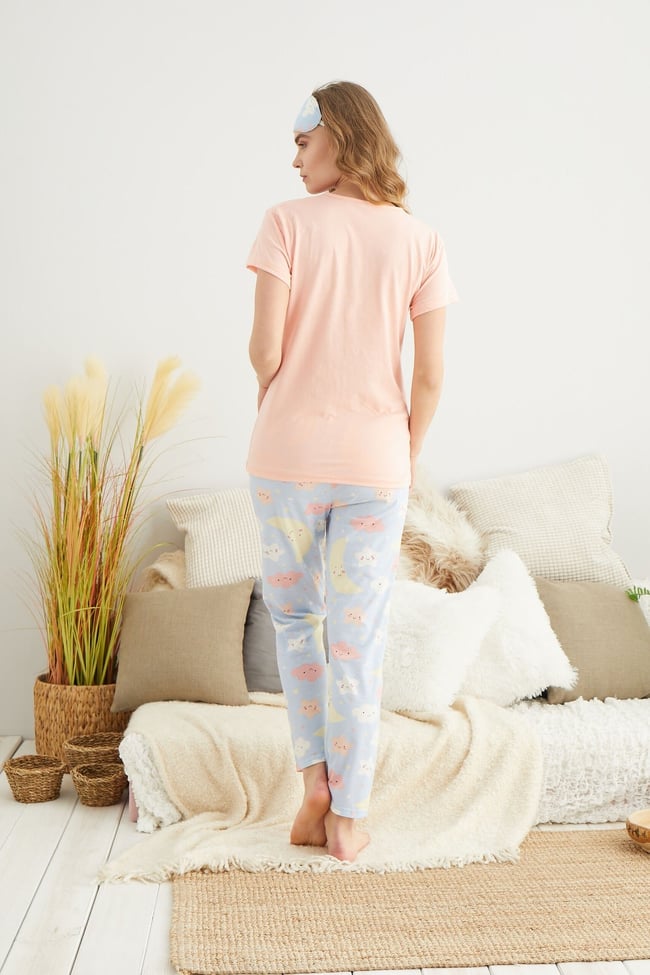 Kadın Somon Ay Yldız Baskılı Pijama Takımı