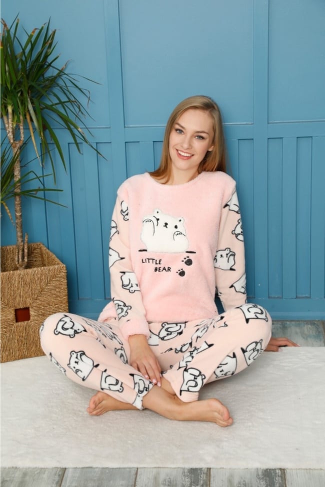 Kadın Somon Ayı Nakışlı Lıttle Bear Yazılı Polar Peluş Pijama Takımı