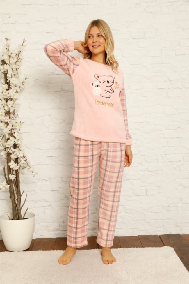 Kadın Somon Ayıcık Desenli Ekose Polar Peluş Pijama Takımı