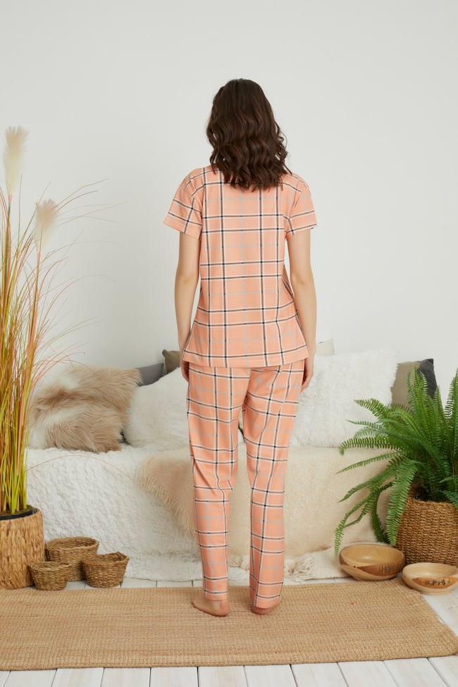 Kadın Somon Siyah Çizgili Ekoseli Kısa Kollu Altı Uzun Pijama Takımı.