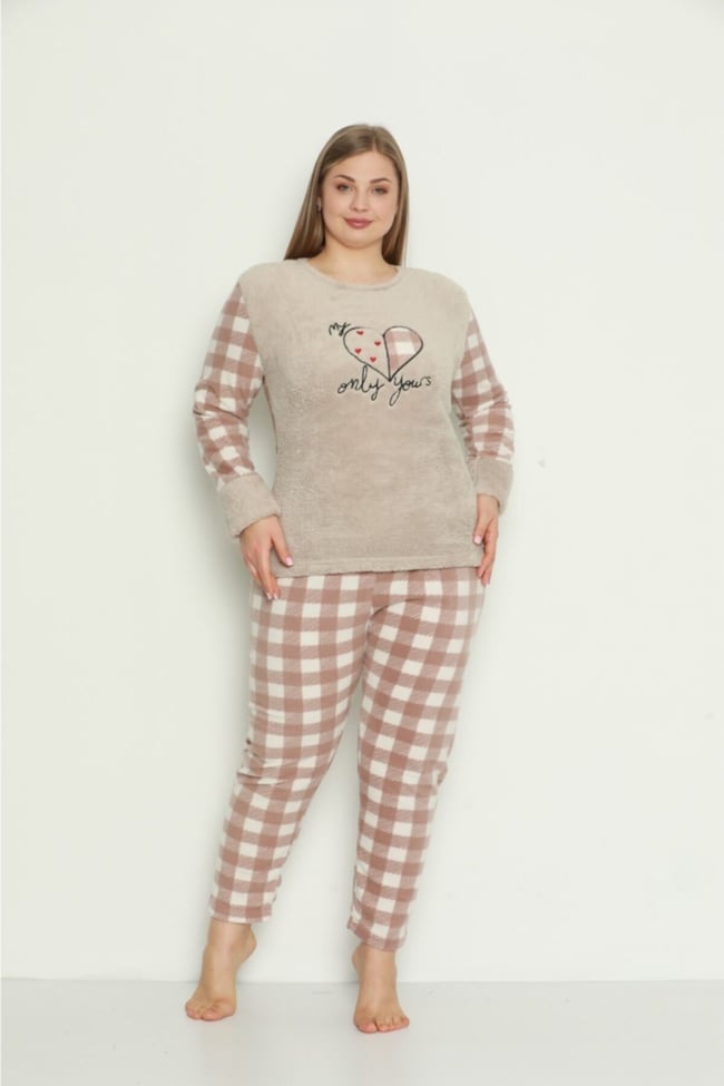 Kadın Taş Büyük Kalpli Ekose Desenli Polar Peluş Pijama Takımı