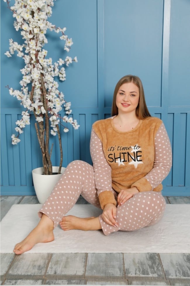 Kadın Vizon Shıne Yazılı Puanlı Polar Peluş Pijama Takımı