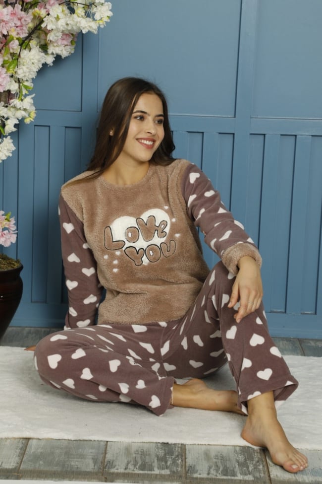 Kadın Vizon Yeşili Love You Nakışlı Önü Peluşlu Polar Pijama Takımı.