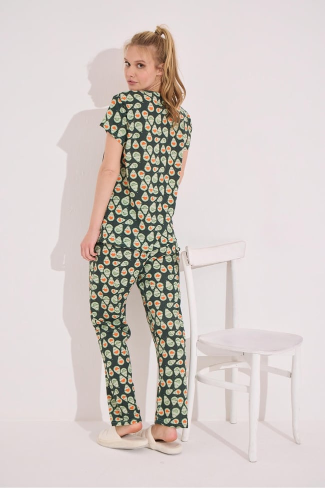 Kadın Yeşil Avokado Baskılı Kısa Kollu Altı Uzun Pijama Takımı.