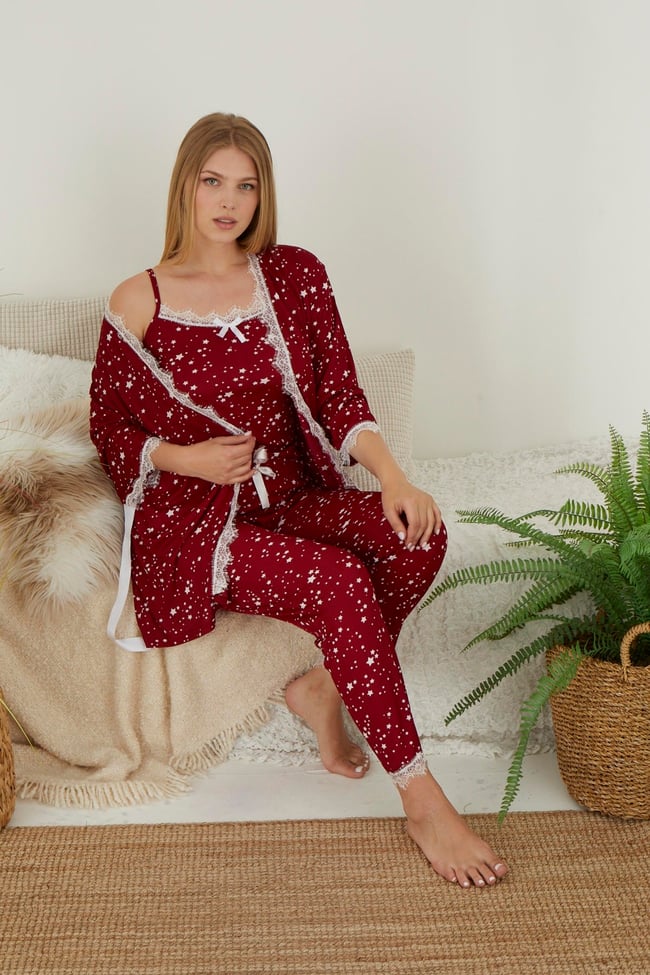 Kadın Yıldız Baskılı Bordo Ip Askılı Altı Uzun Sabahlık 3'lü Set Pijama Takımı.