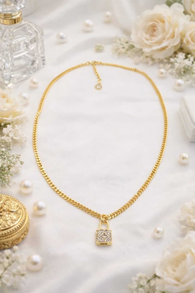 Feyz Golden Luck Charm Kolye