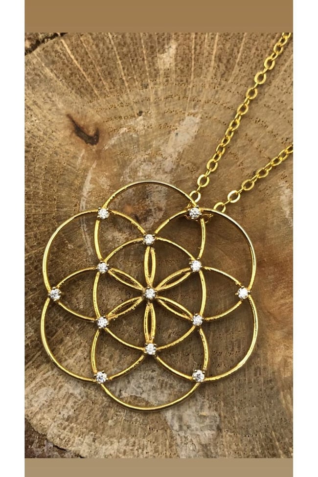 Lotus Beyaz Taşlı Kolye