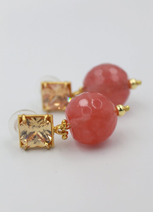 Pembe Işıltı Küpe