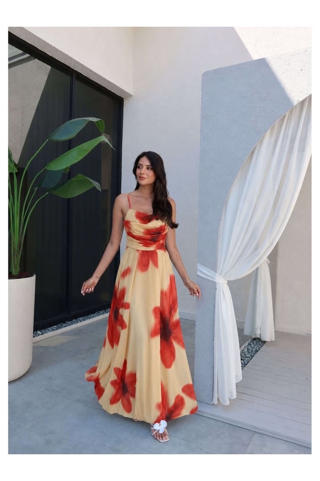 askili-drapeli-sifon-elbise-sari-e720e8.jpg