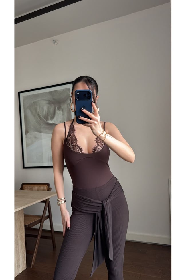 dantel-detayli-bodysuit-kahve-ce-954.jpg