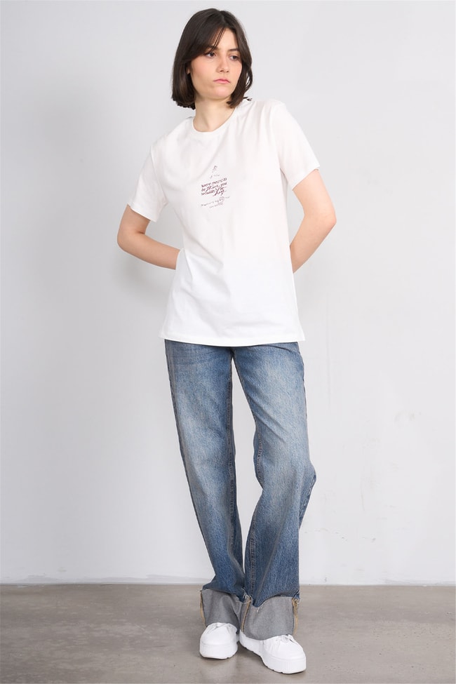 C.K Y26 8947 Fithit Byn B.Yk Regular Nakışlı T-shirt Krem